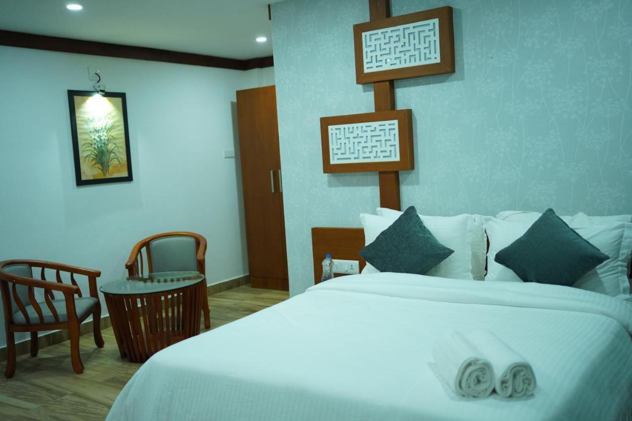 Vythiri Retreat Resort Exterior photo